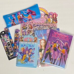K-Pop Huntrix Stationery Set. New